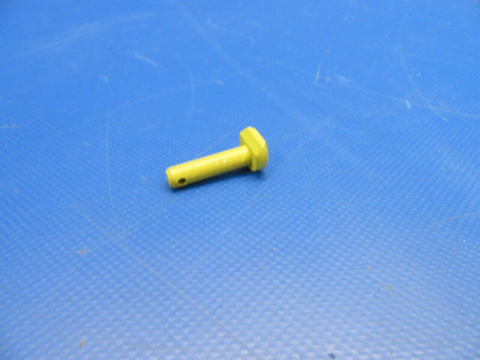 Dessault Falcon Pin P/N MY20208-70812 NOS (0419-140)