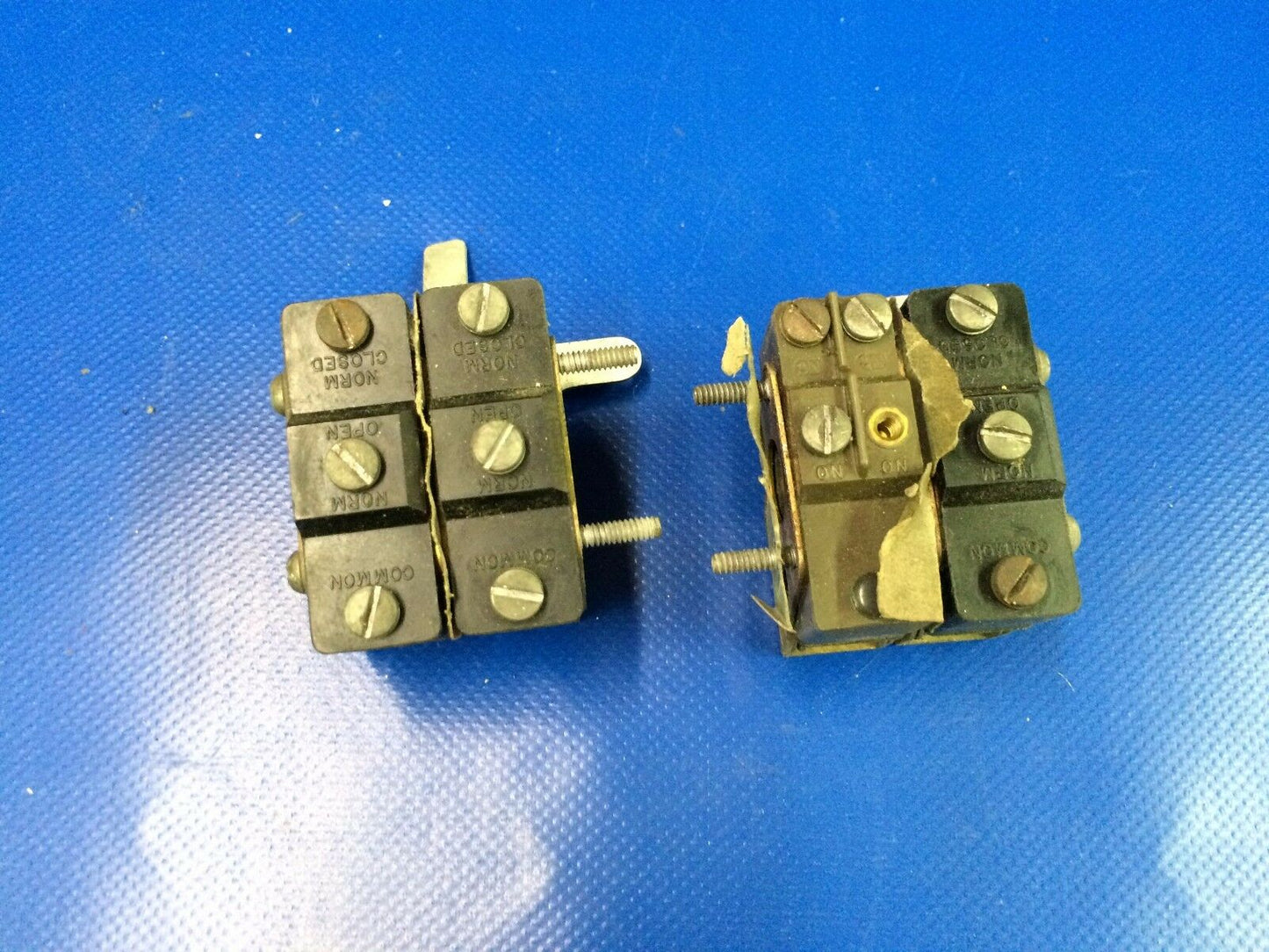 Beech Baron 58 Landing Gear Limit Switches P/N 95-364011 (1116-03)