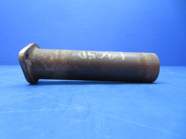 Cessna 182T Riser Exhaust FWD RH Lycoming w/ Probe Hole P/N 22540053 (1023-252)