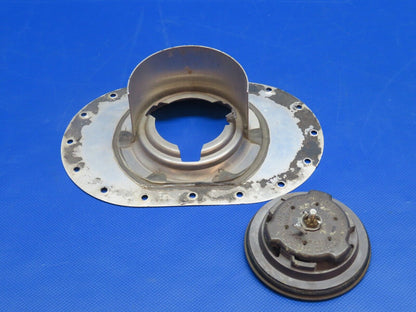 Cessna Shaw Aero Vented Fuel Cap and Cover Assy P/N 531-010 (0124-1169)