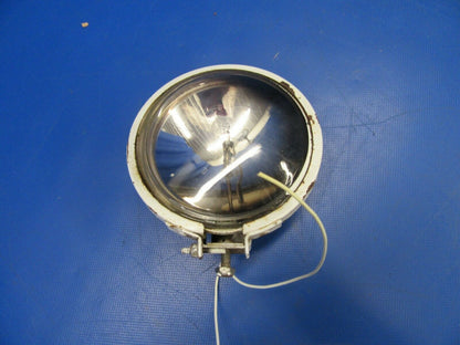 Cessna 310 / T310Q Canopy Taxi Light & Lamp P/N B4213A Use B4213B (0519-501)