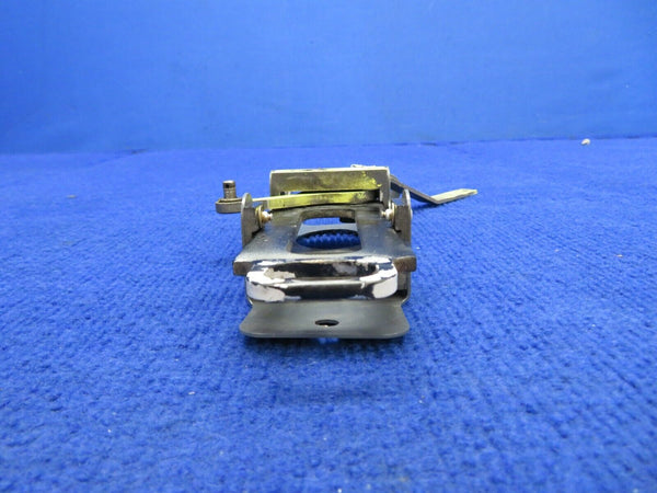 Socata TB-9 FWD RH Box Door Latch Mechanism P/N 25025005 (0522-605)