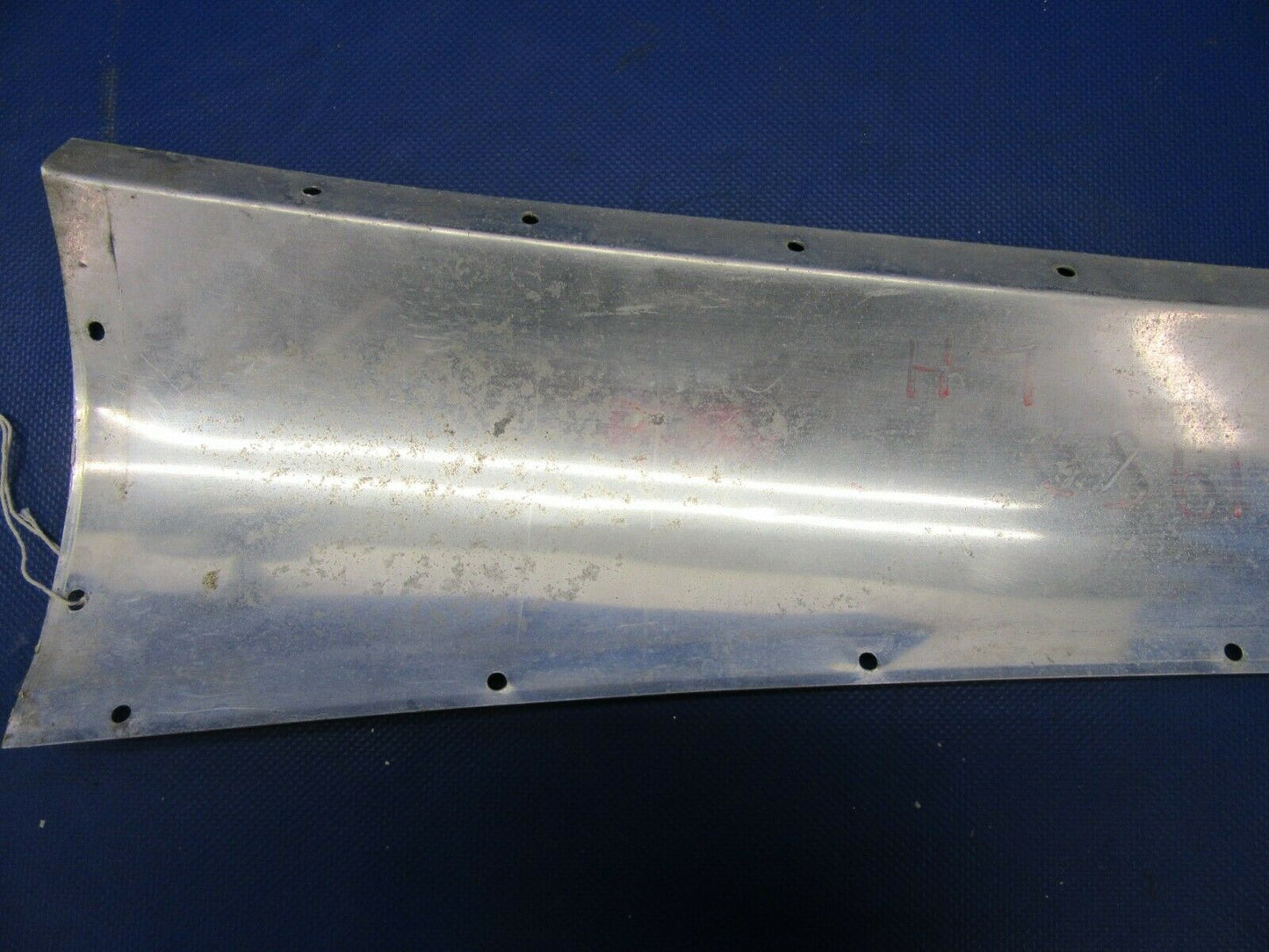 Cessna 182 LH Upper Horizontal Stabilizer Fairing P/N 0732615-5 (1021-540)