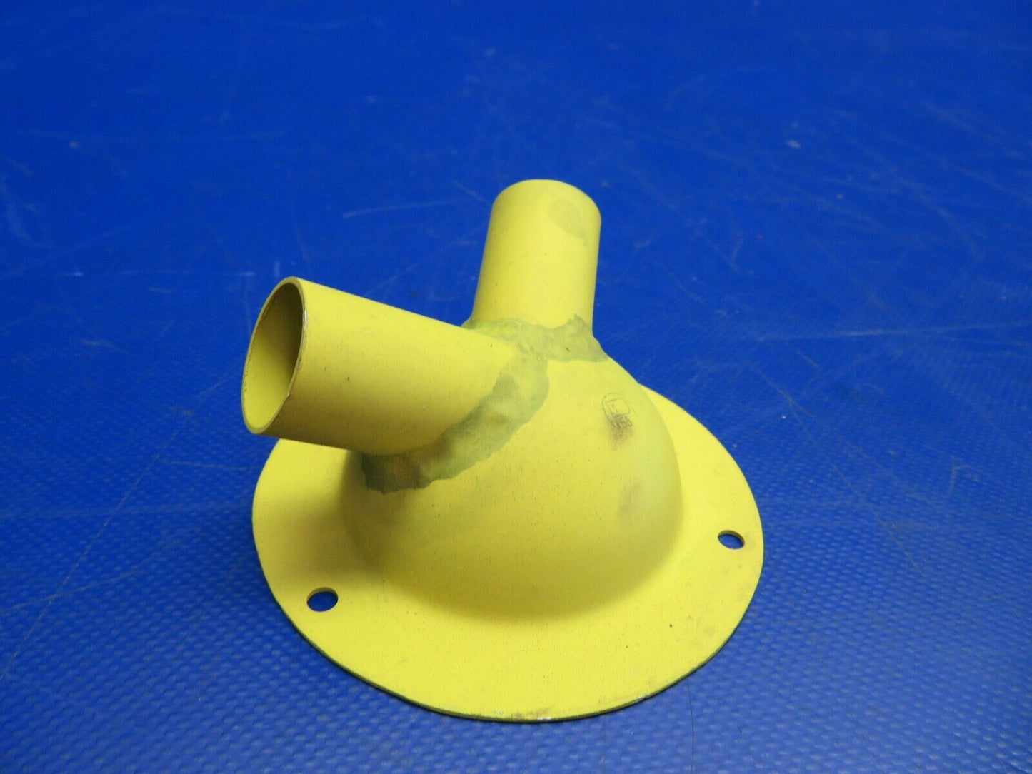 Piper PA-23-250 Aztec Box Ventilation P/N 32496-00, 32496-000 NOS (0720-906)