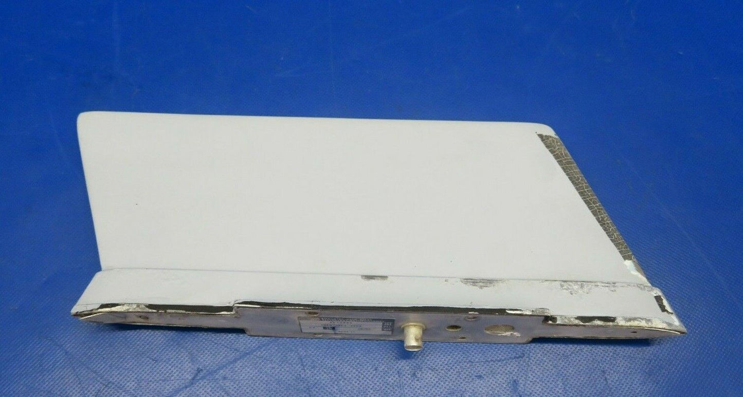 Beech Baron 58P Communications Components Antenna P/N 35-5038 (0320-318)