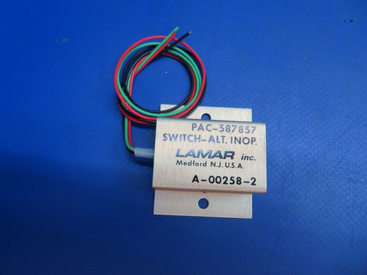 Lamar Alternator INOP Switch P/N 587857, A-00258-2 NOS (1122-658)