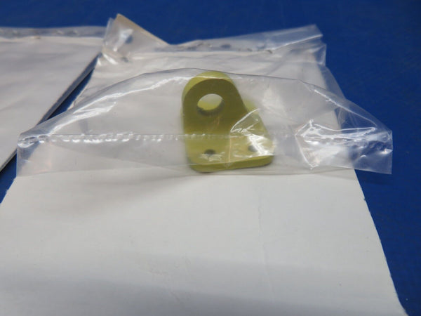 Cessna Bracket Tab Actuator w/ Bearing P/N 5024000-82 NOS (0923-703)