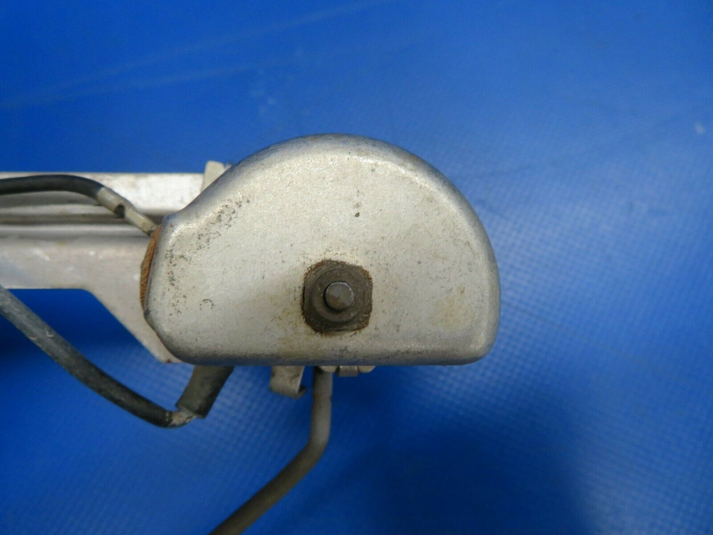 Beech Baron 95-B55 Fuel Sending / Transmitter Unit RH or LH Wing OTBD (0320-09)