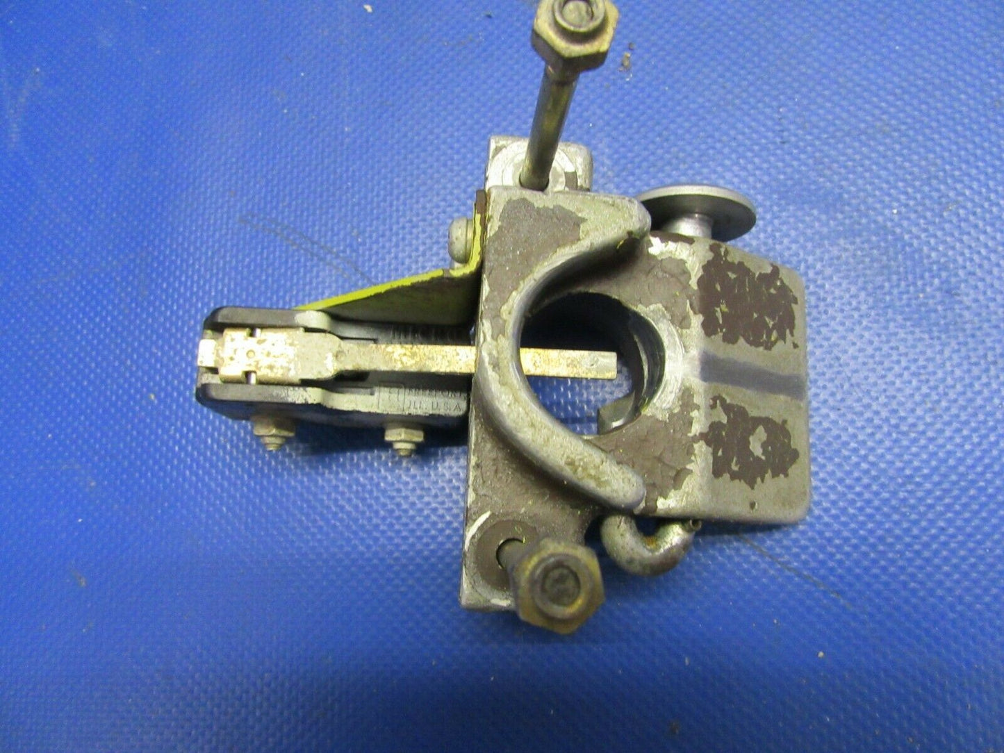 Mooney M20 / M20G Gear Lock Door w/ Knob & Switch P/N 560046-501 (0921-479)