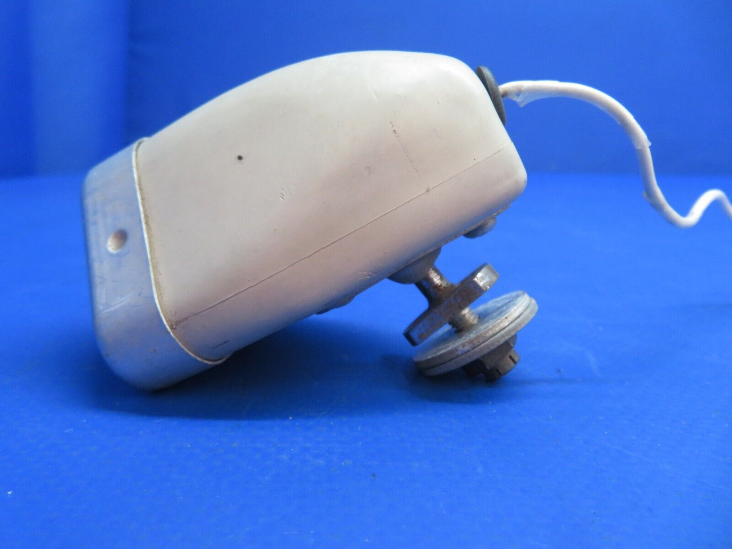 Cessna 172 Map Light Assy P/N 1470089-10-532 (0223-515)