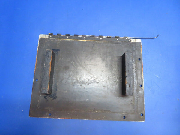 Beech 95-B55 Baron Battery Box Assy w/ Lid P/N 95-410006-19 (0123-528)