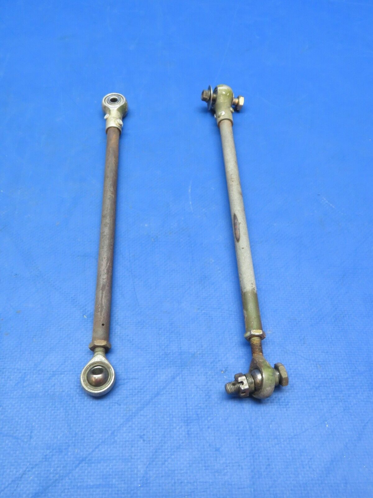 Cessna 310 / 310Q Main Gear Retract Link Assy P/N 5041012-3 LOT OF 2 (0923-359)