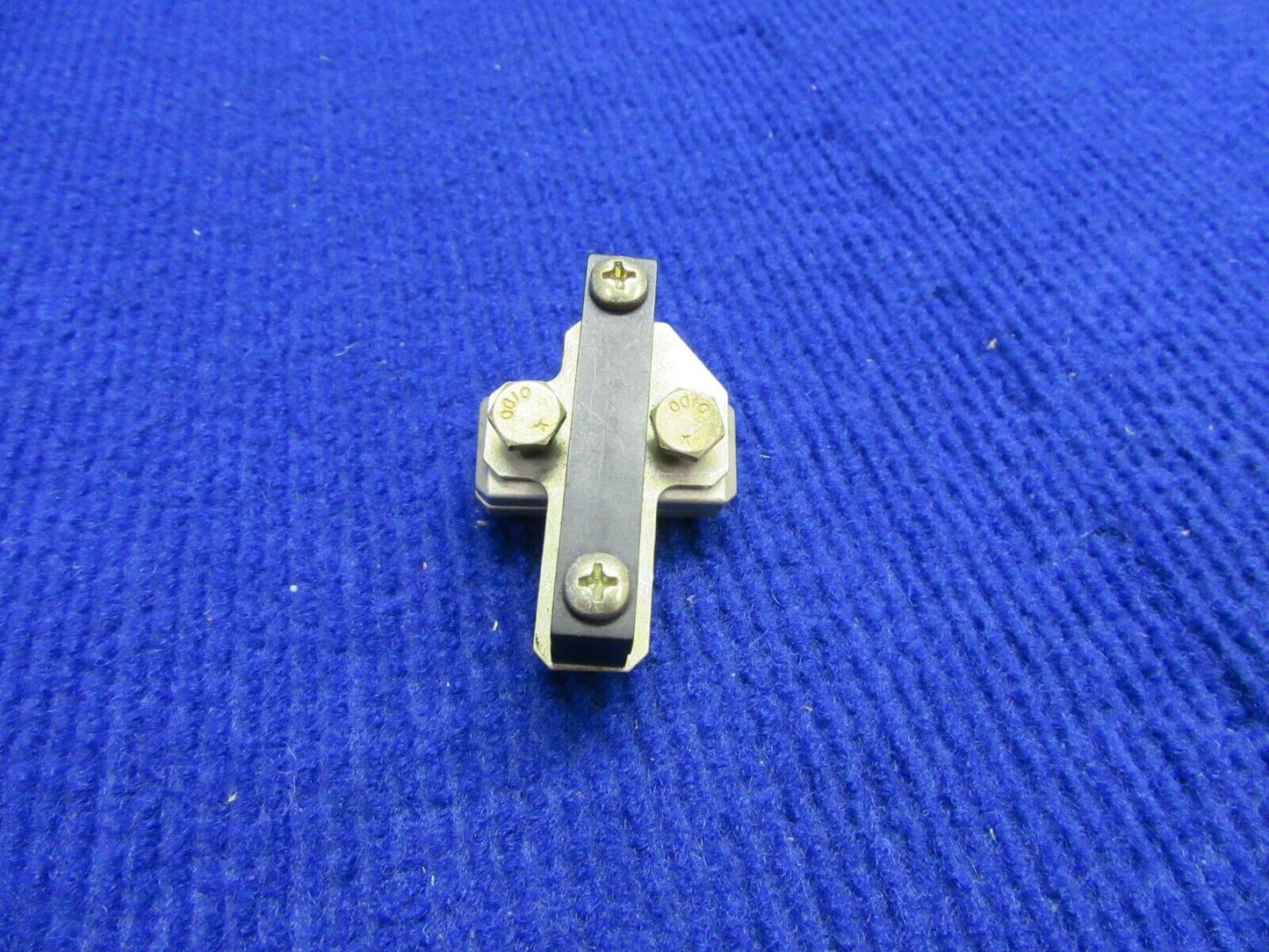Cirrus SR-22 Cable Clamp / Bracket (1221-583)