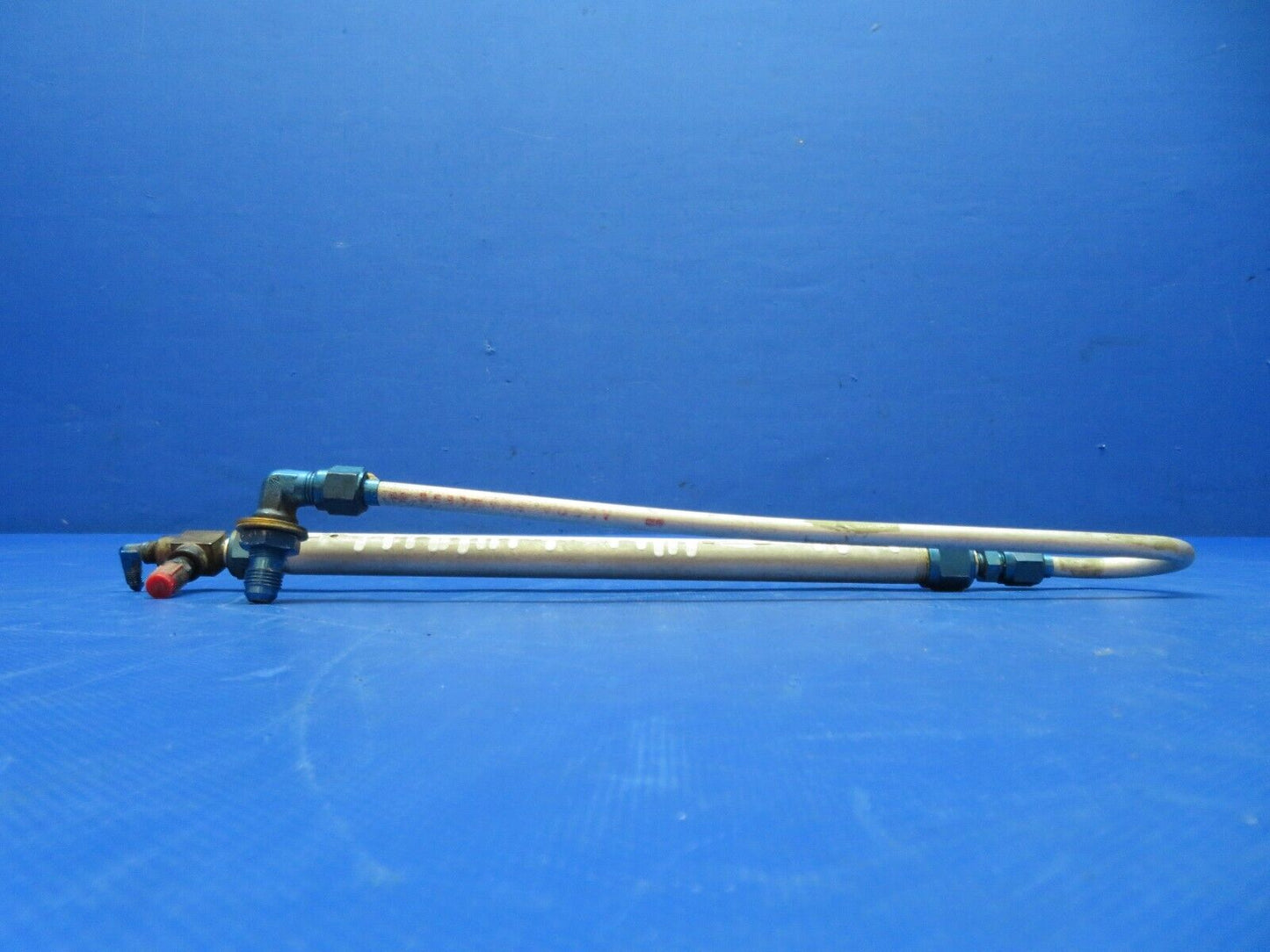 Grumman Yankee Trainer AA-1B Fuel Manometer Assy LH & RH 401129-501 (0224-145)