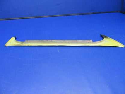 Piper PA-28-140 Top & Bottom Door Window Trim 63151-002, 63151-003 (0621-329)