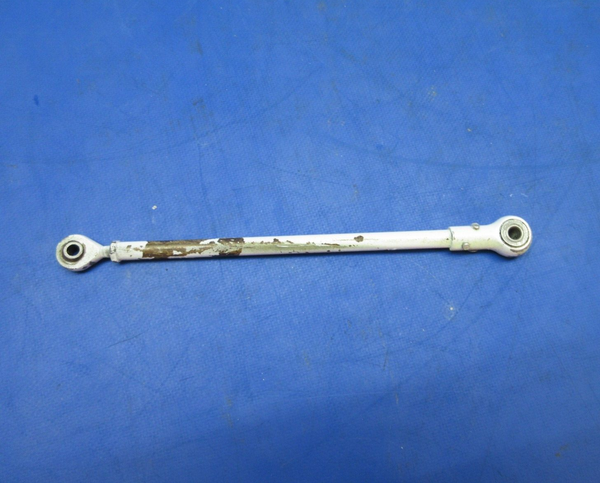 Cessna 310 / 310I Main Gear Wheel Well Door Rod Assy P/N 0843500-13 (1023-736)