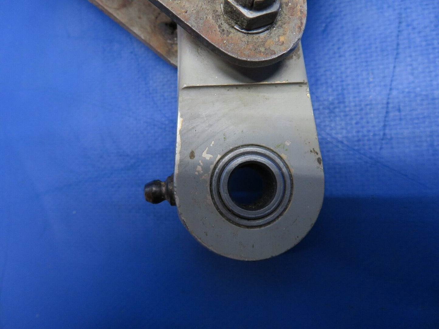 Early Cessna 310 LH MG Side Link Assy Upper & LWR P/N 0841102-4 (1223-1032)