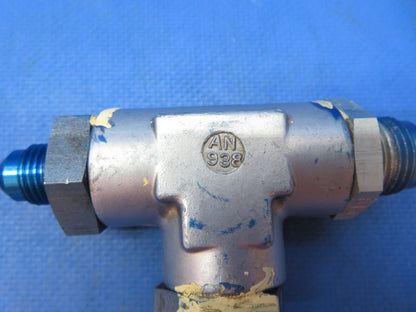 Cessna 310 / 310I De-Ice Tee Fitting P/N AN938 LOT OF 2 (1023-177)