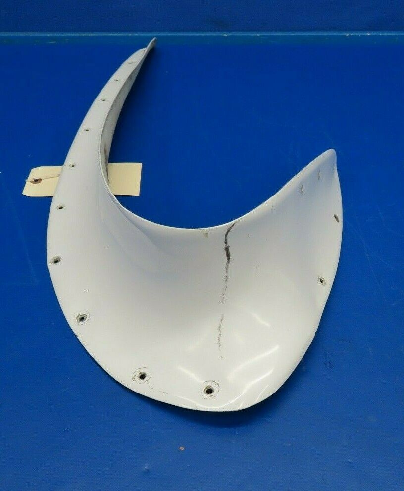Beech Baron E-55 Fairing Nacelle RH INBD P/N 96-110010-23 (0120-189)