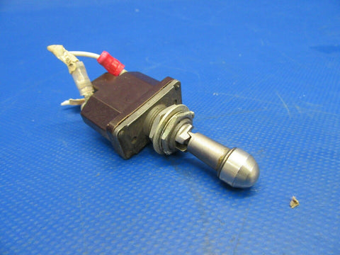 Cessna Toggle Switch 28V P/N MS24658-21N (0519-424)