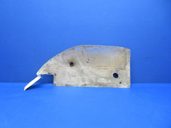 Cessna 310 / 310Q RH LWR Fairing Assy Tip Tank P/N 0823413-32 (0823-632)