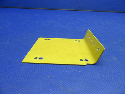 King Auto Pilot Mount Bracket P/N 047-4135-01 (0821-541)