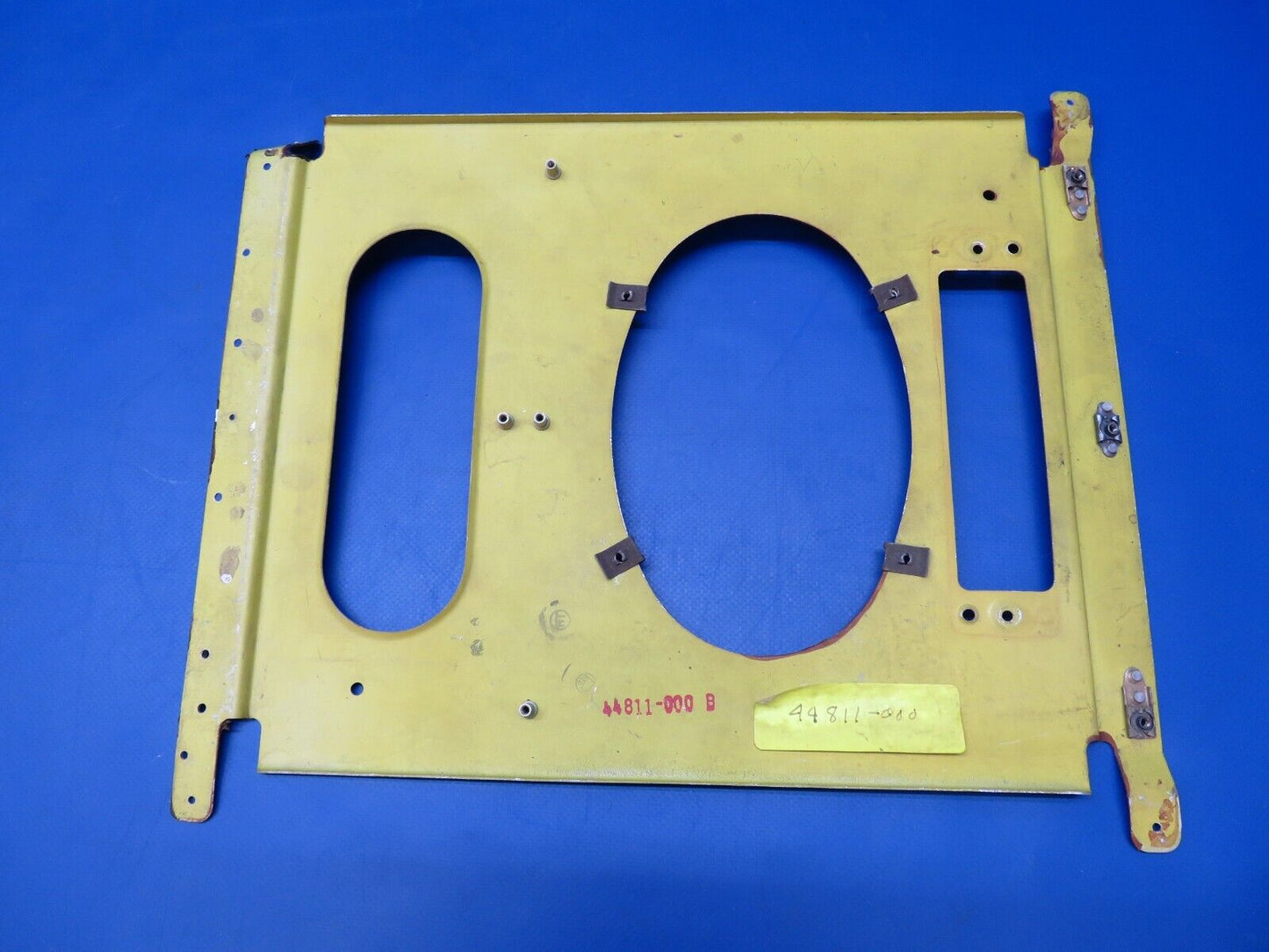 Piper PA-31-350 Speaker & Light Mounting Bracket Assy P/N 44811-00 (1122-384)