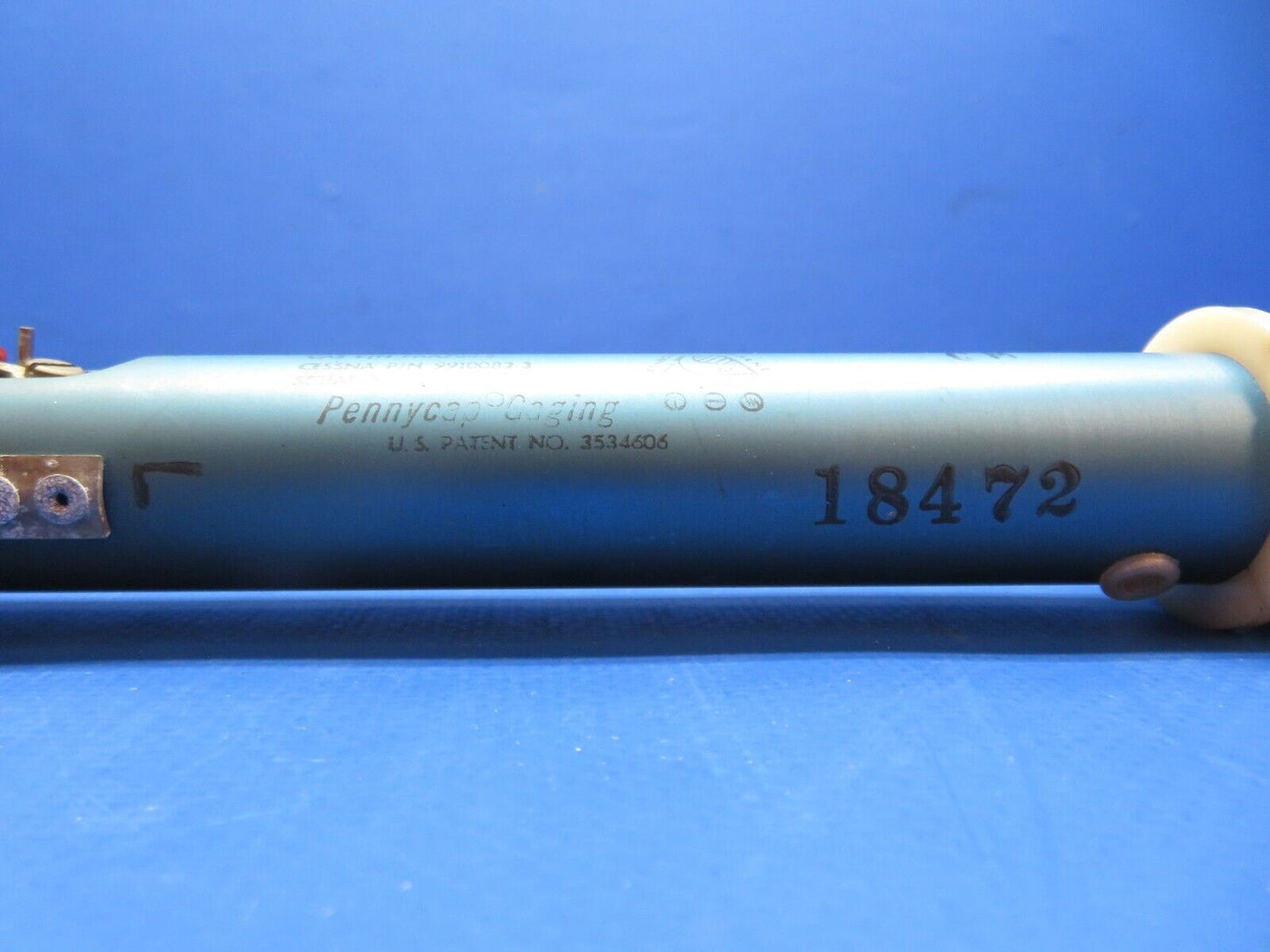Cessna 310 / 310Q CAS Sensor Main Fuel Gauging w/ Cable 9910082-3 (0823-654)