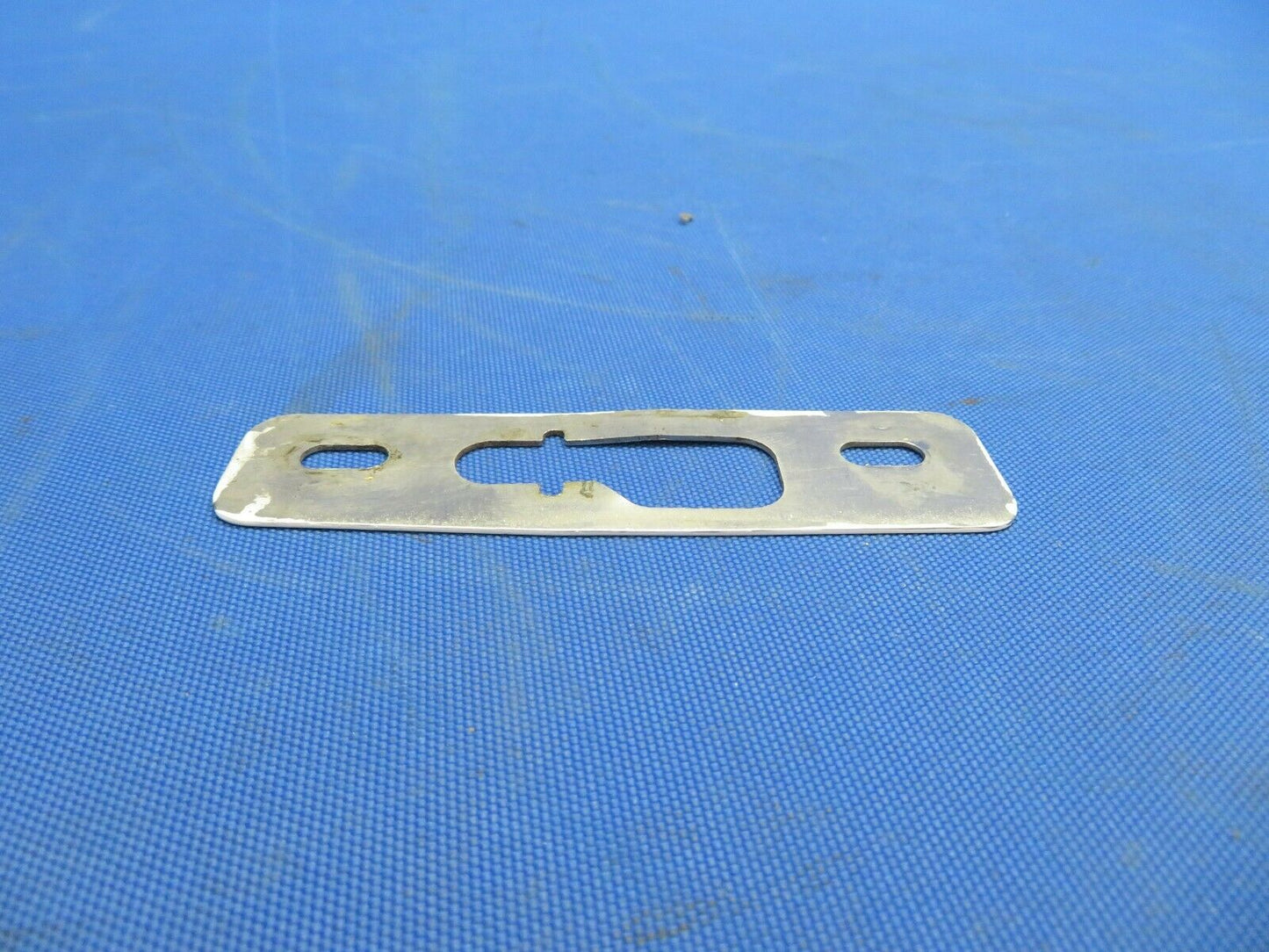 Rockwell Commander 112A Cover Cabin Door Latch LH P/N 43737-1 (1020-334)