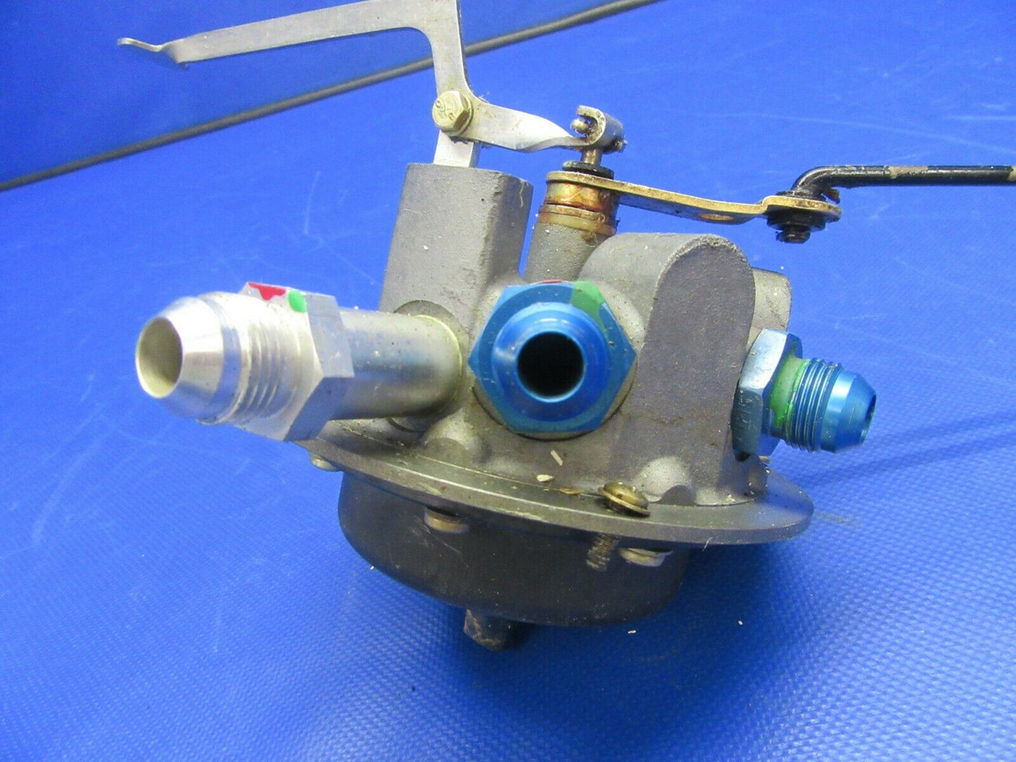 Piper PA-32RT Airborne Fuel Select Valve & Quick Drain Handle 1H65-5 (0521-532)