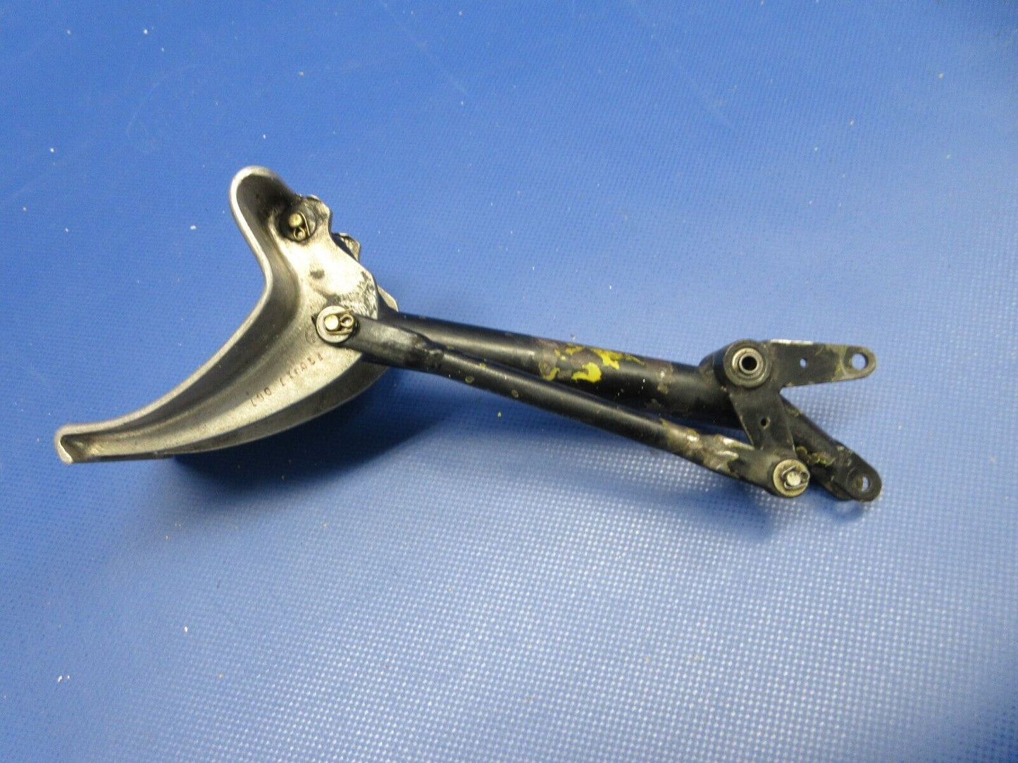 Mooney M20 / M20F RH Rudder Pedal Assy P/N 720017-007 (0224-710)