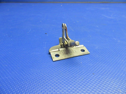 Cessna P210N Door Handle Pin Lock w / Connector 2117162-2 (0521-335)