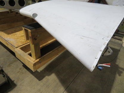 1968 Piper PA-28-140 Cherokee LH Wing P/N 66601-04 (0324-98)