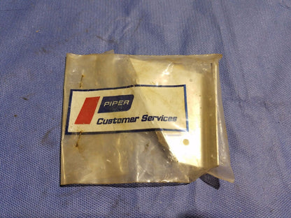 Piper Bracket NEW P/N 62581-001 NOS (0616-81)
