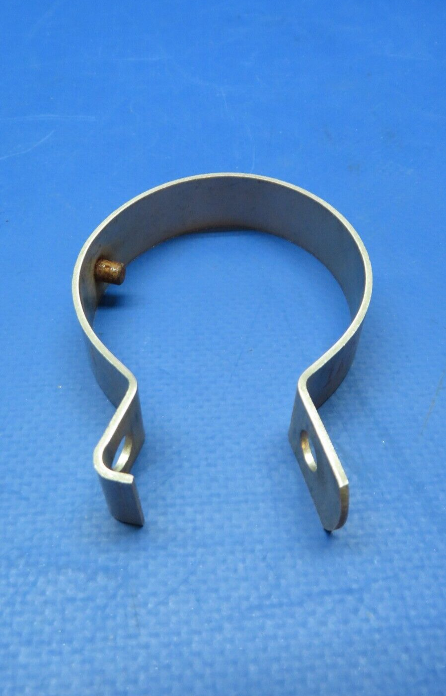 Piper Clamp P/N 14235-6 NOS (0523-160)