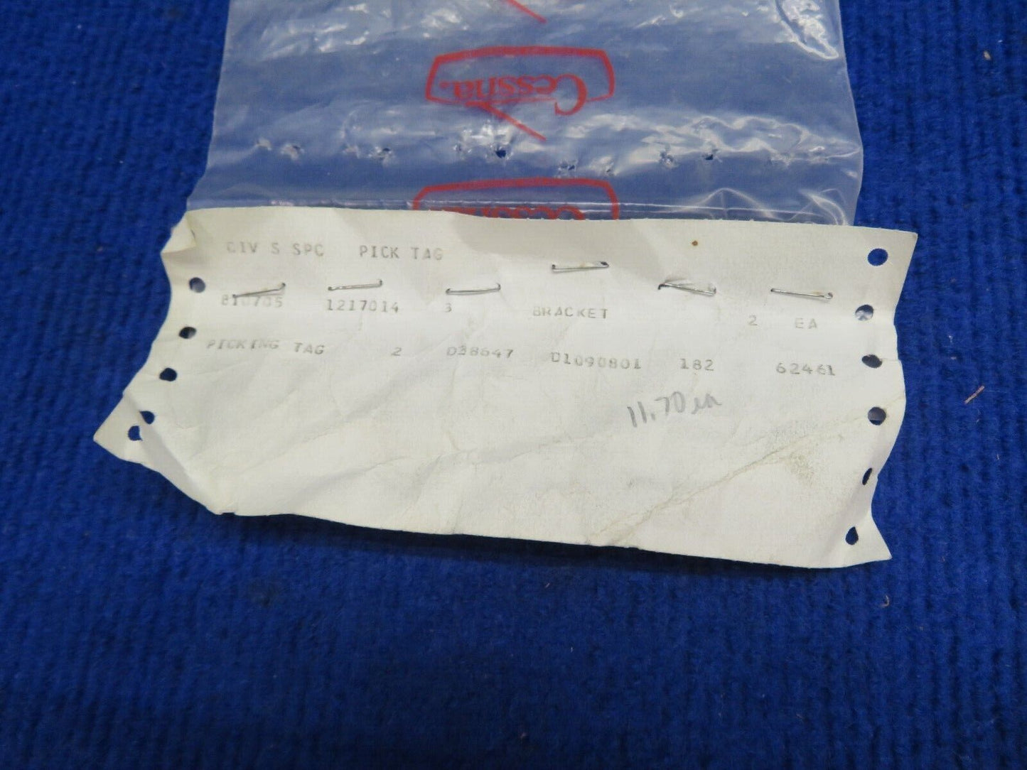 Cessna NLG Bracket Assy P/N 1217014-3 NOS (0522-442)