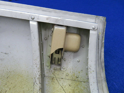 Beech 58 Baron Nose Baggage Door Assy P/N 002-410055-3 NO KEY (0422-15)