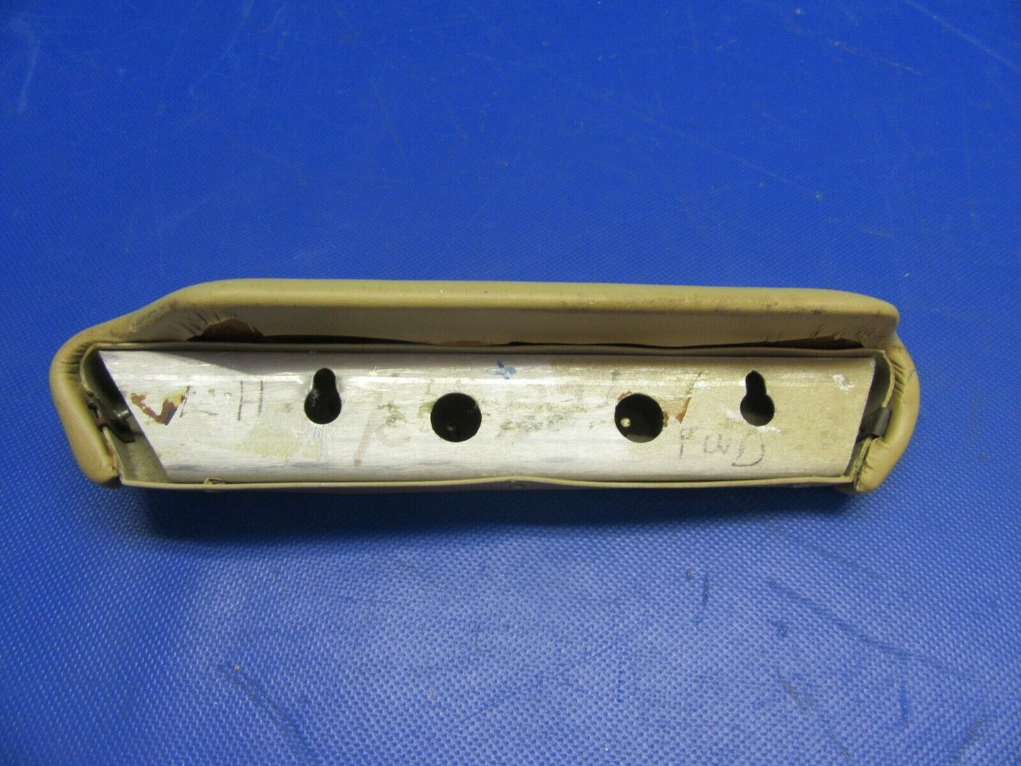 Beech 95-B55 Baron Pilot's Armrest P/N 35-534417 (0621-638)