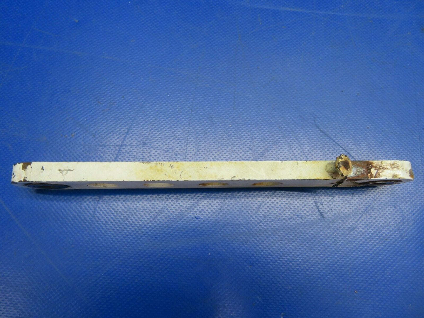 Cessna 310P Nose Gear Drag Link Assy P/N 5042020-1 (0620-658)