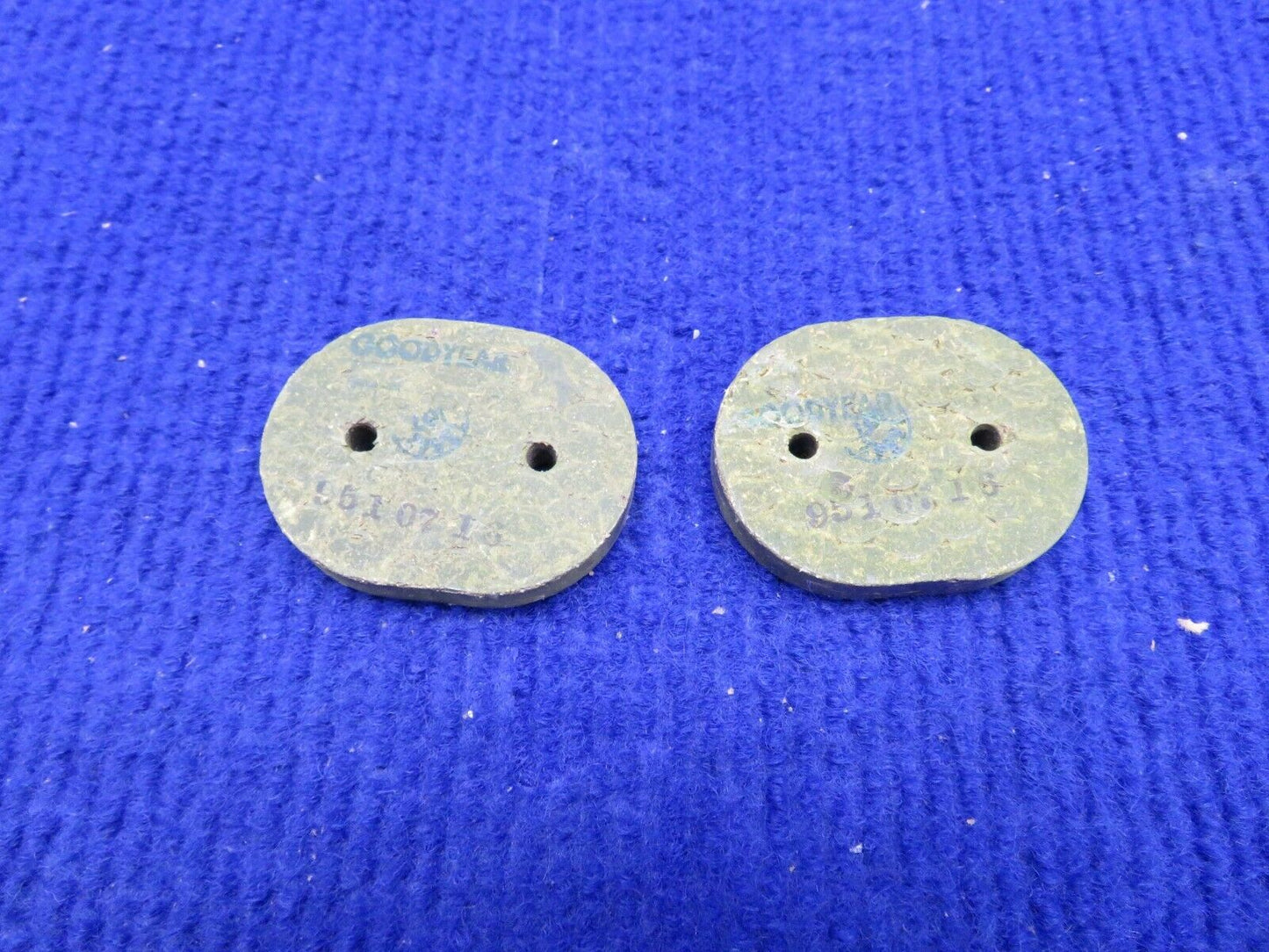 Goodyear Brake Lining P/N 9510713, 9510713-2 LOT OF 2 NOS (0322-440)