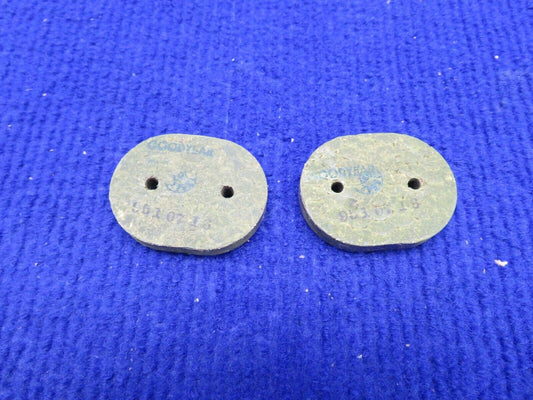 Goodyear Brake Lining P/N 9510713, 9510713-2 LOT OF 2 NOS (0322-440)