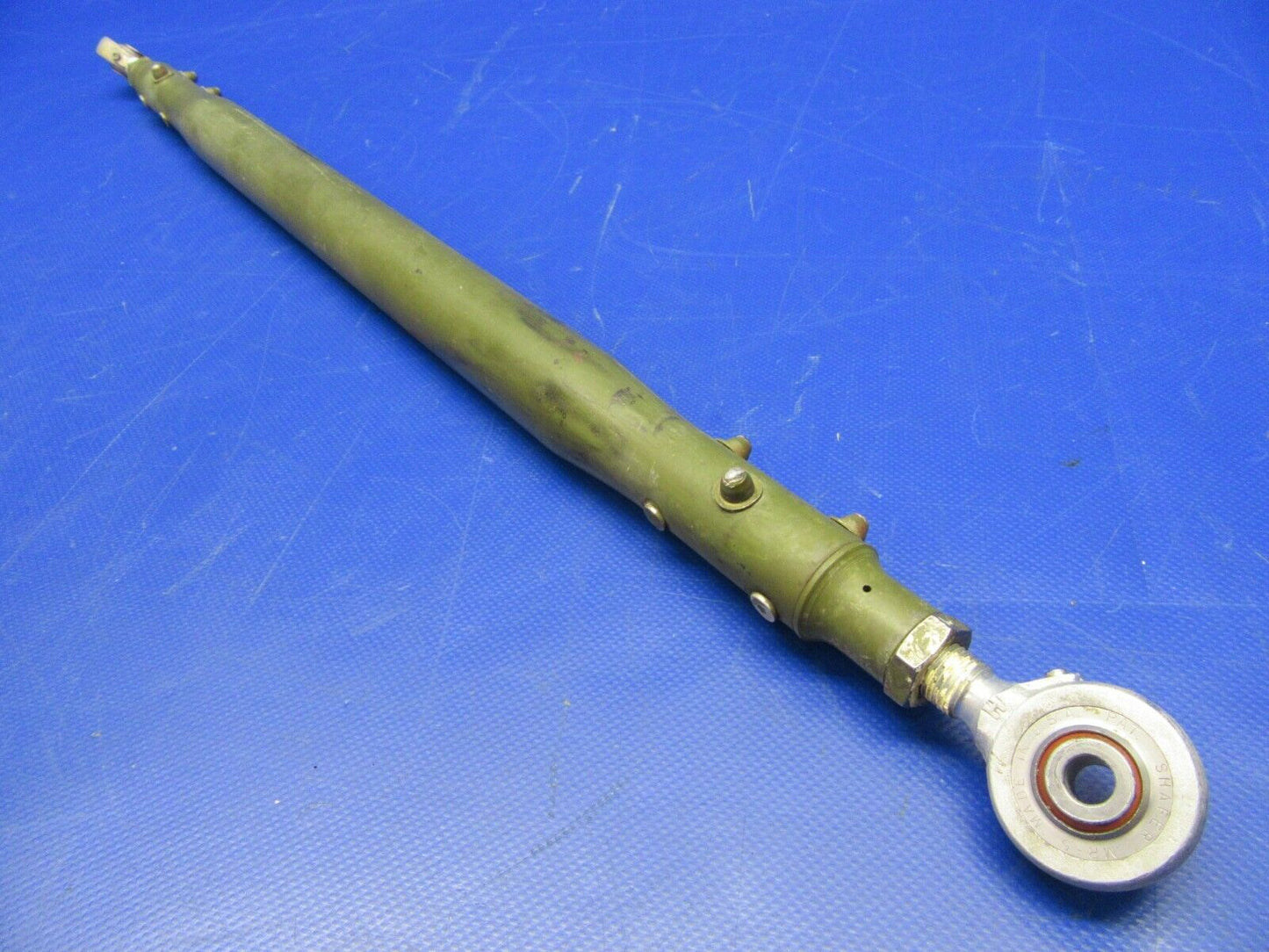 Cessna 310R RH Intermediate Push Pull Tube Retract Link P/N 0843415-1 (0520-217)