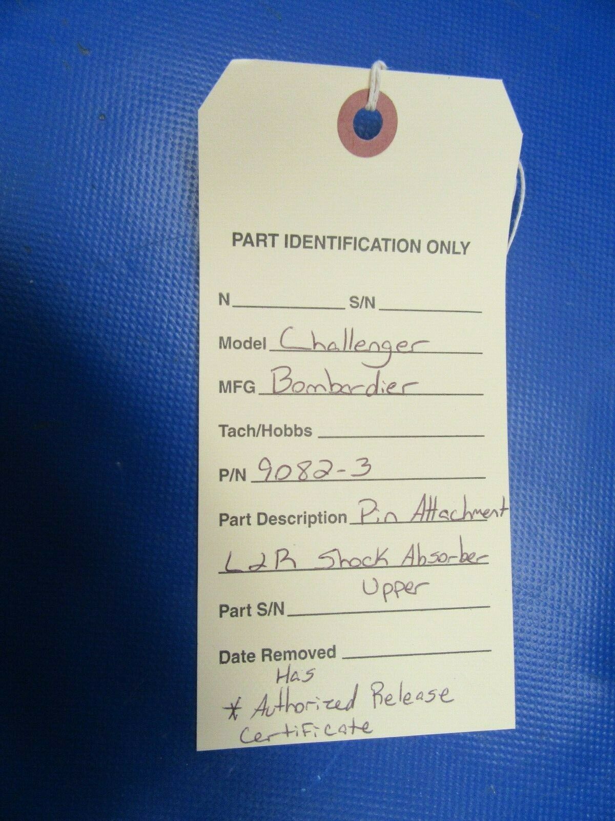 Bombardier Challenger  Pin Attach L&R Shock P/N 9082-3 NOS w/8130 (0419-333)