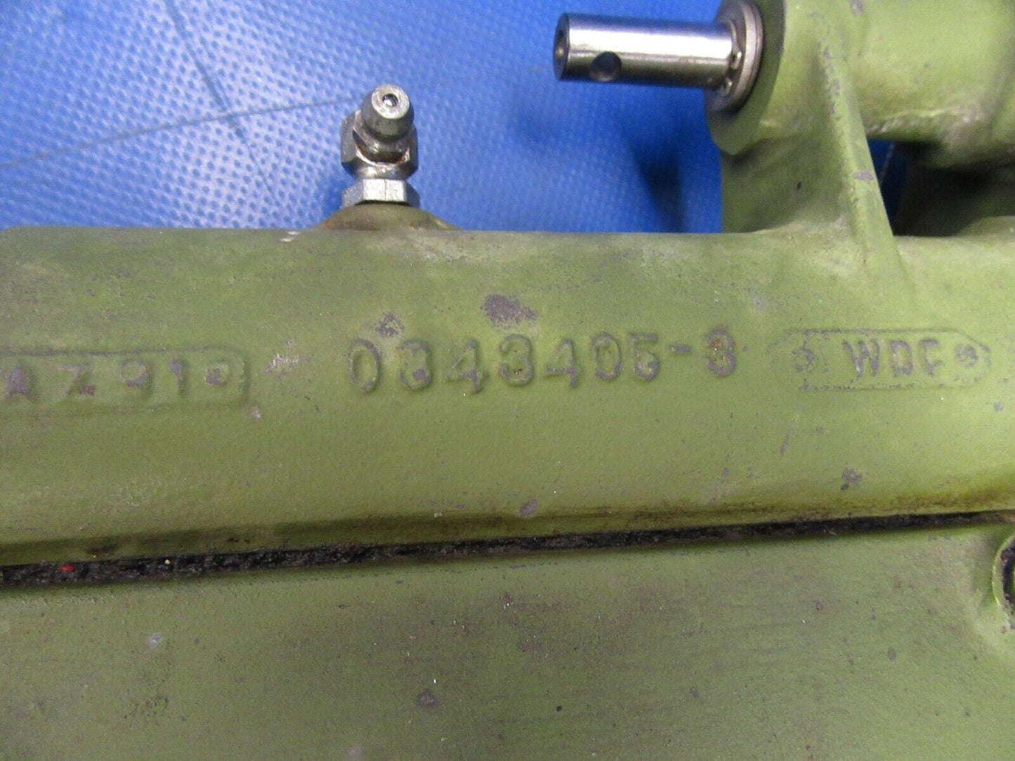 Cessna 310 / T310Q Landing Gear Actuator (Gear Box) P/N 0894000-11 (0619-149)