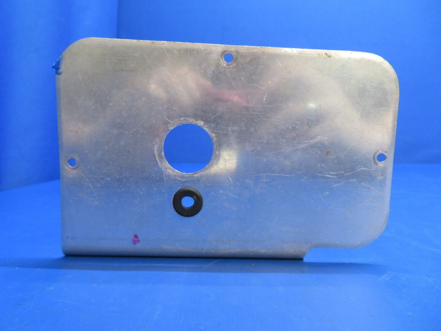 Piper PA-34-200T Seneca II Cover Heater Fuel System Pump P/N 37167-23 (0323-578)