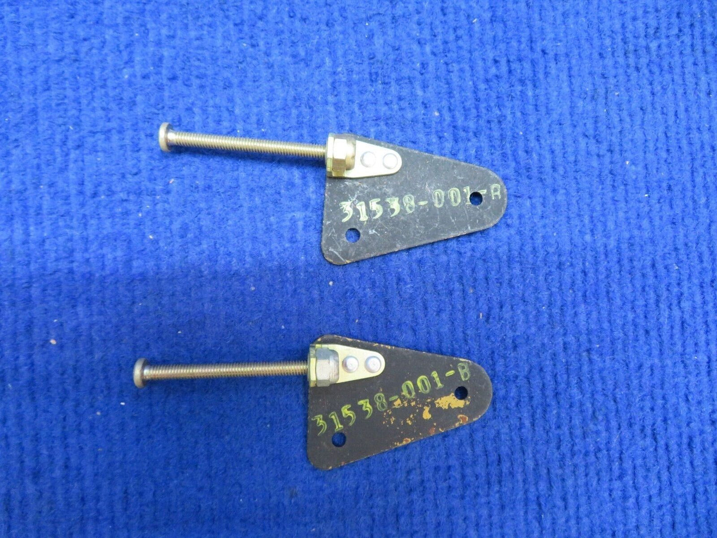 Piper Cowl Flap Stop Assy P/N 31538-001-B LOT OF 2 NOS (0822-702)