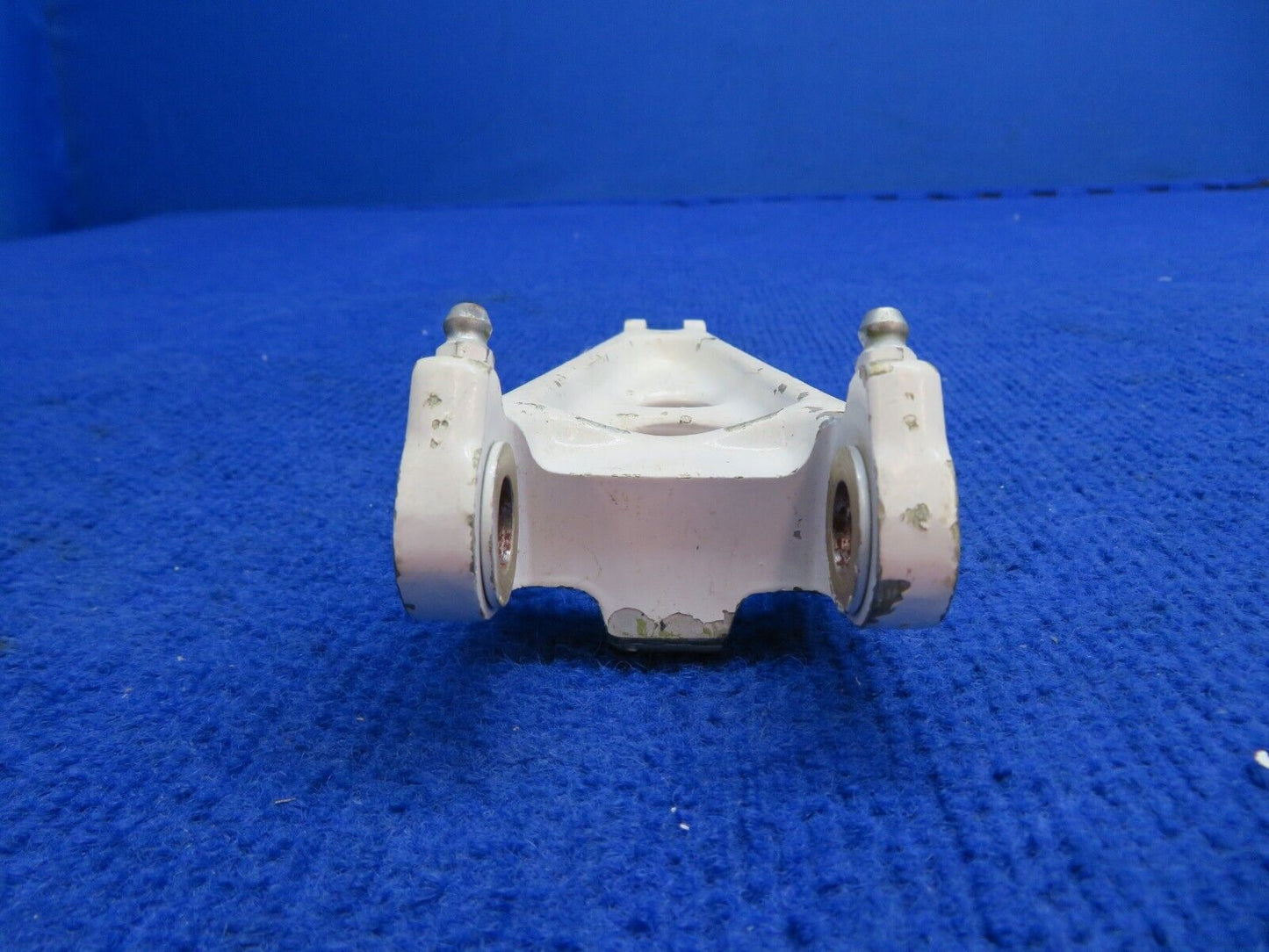 Beech Main Gear LWR Torque Link Knee P/N 35-815194-13 (0722-657)