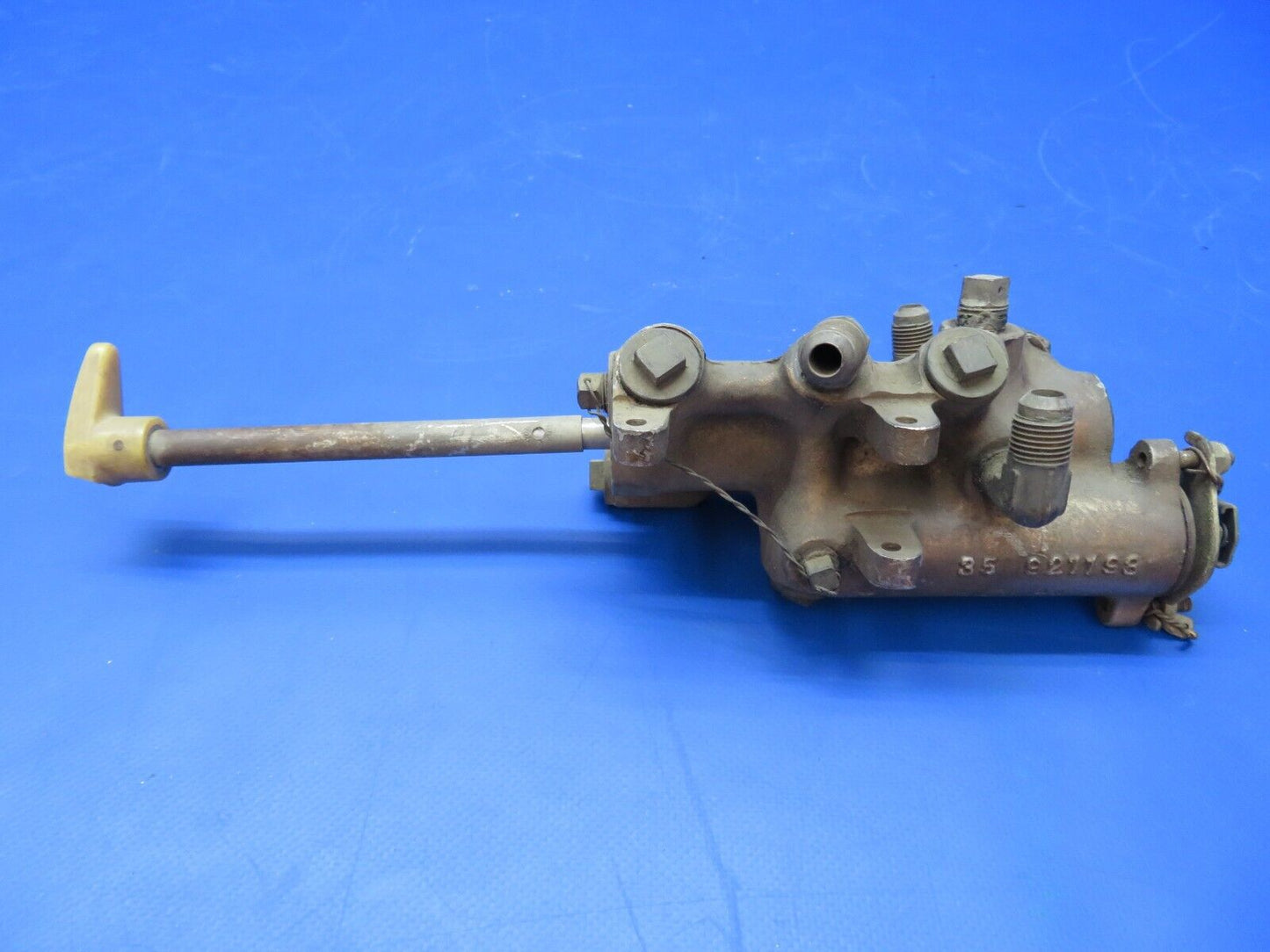Beech 35 Emergency Fuel Pump Unit Assy P/N 35-921171 CORE (1122-462)