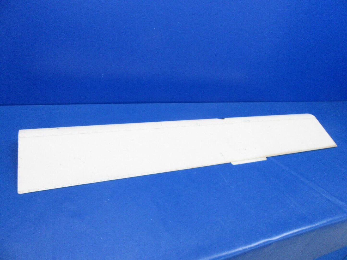 Piper PA-23 LH Aileron P/N 17100-00, 17100-000 (0723-09)