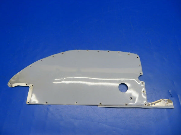 Cessna 310R Fairing Lower LH Wing Tip P/N 0823413-31 (0520-368)